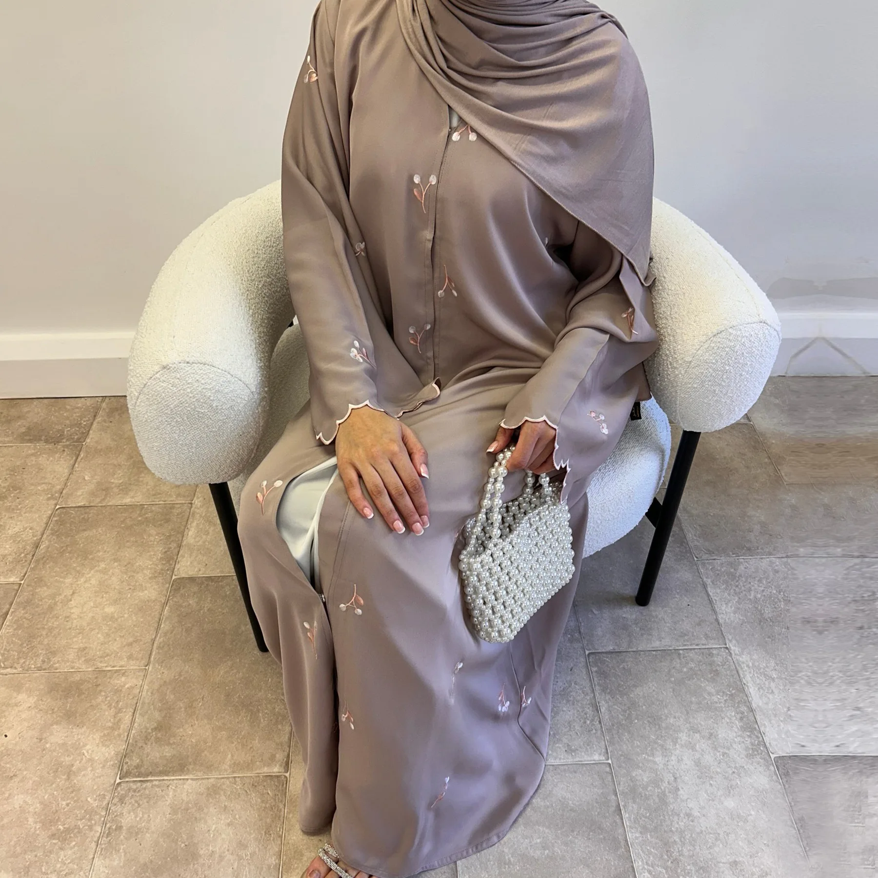 イード女性用刺繍アバヤ ムスリムカーディガンワンピース 礼拝 - Embroidery Kaftan のレビューと価格