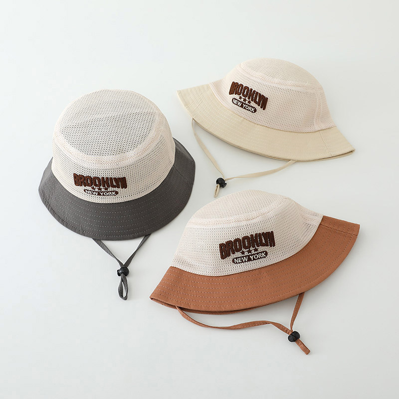 文字刺繍入りベビーサンハット 夏用メッシュ通気性 男の子女の - Embroidery Hat Machine のレビューと価格