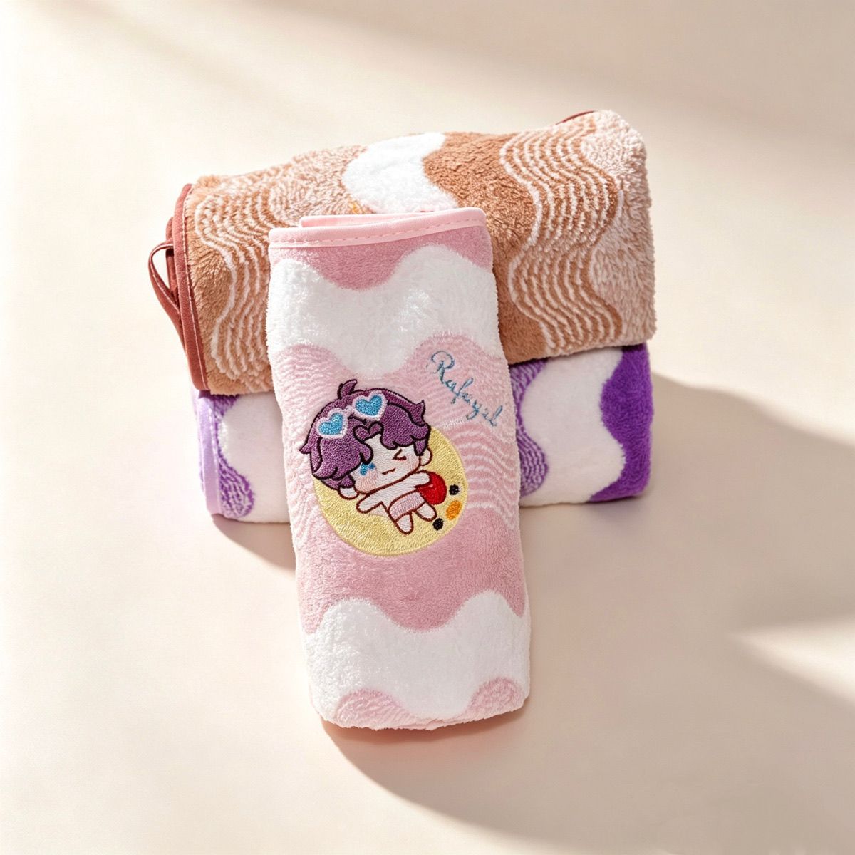 アニメ「ラブアンドディープスペース」コーラルフリースハンドタ - Embroidery Threads のレビューと価格