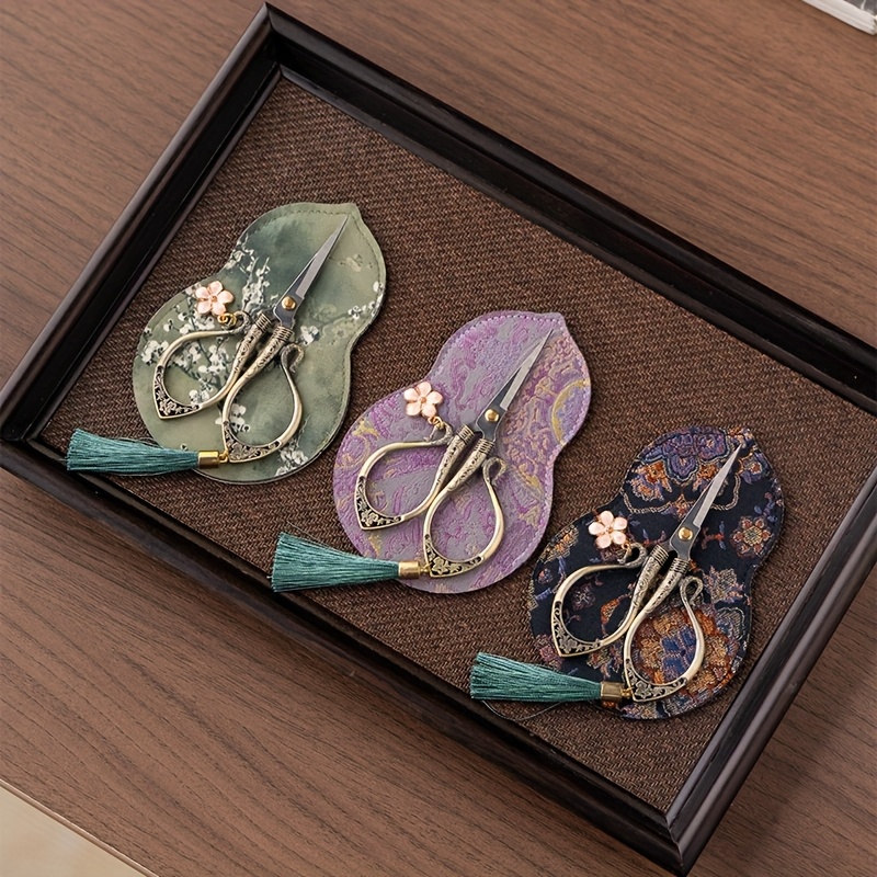 中国製ヴィンテージミニ刺繍はさみ、タッセル装飾クラフトシザー - Embroidery Scissors Small のレビューと価格