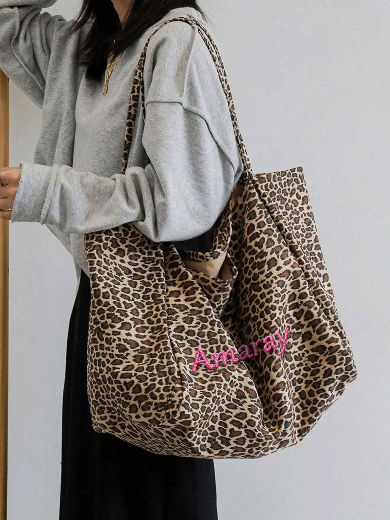 カスタム名ヒョウ柄トートバッグ女性大容量ショルダーバッグカジ - Embroidery Names のレビューと価格