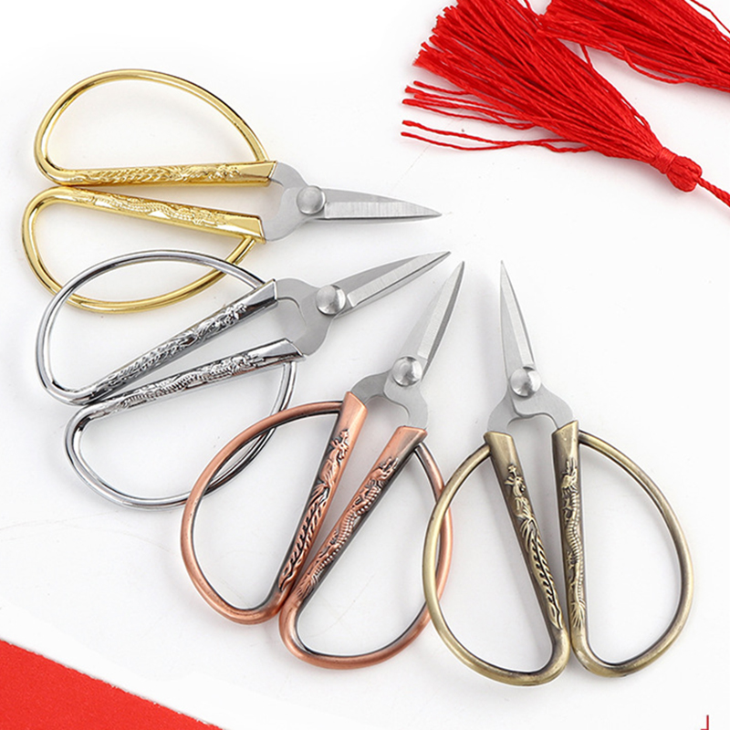 レトロなステンレス鋼の縫製はさみ,テーラー,糸,刺fabri - Embroidery Scissors Small のレビューと価格