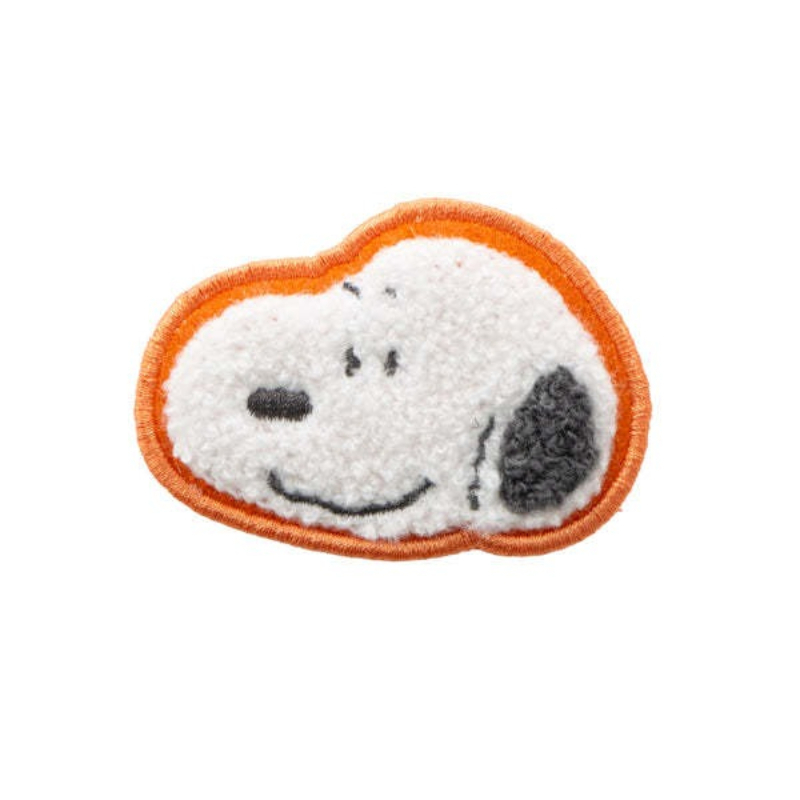 かわいいスヌーピー漫画刺繍バッジ、日本のアニメチャーリーブラ - Embroidery Diy のレビューと価格