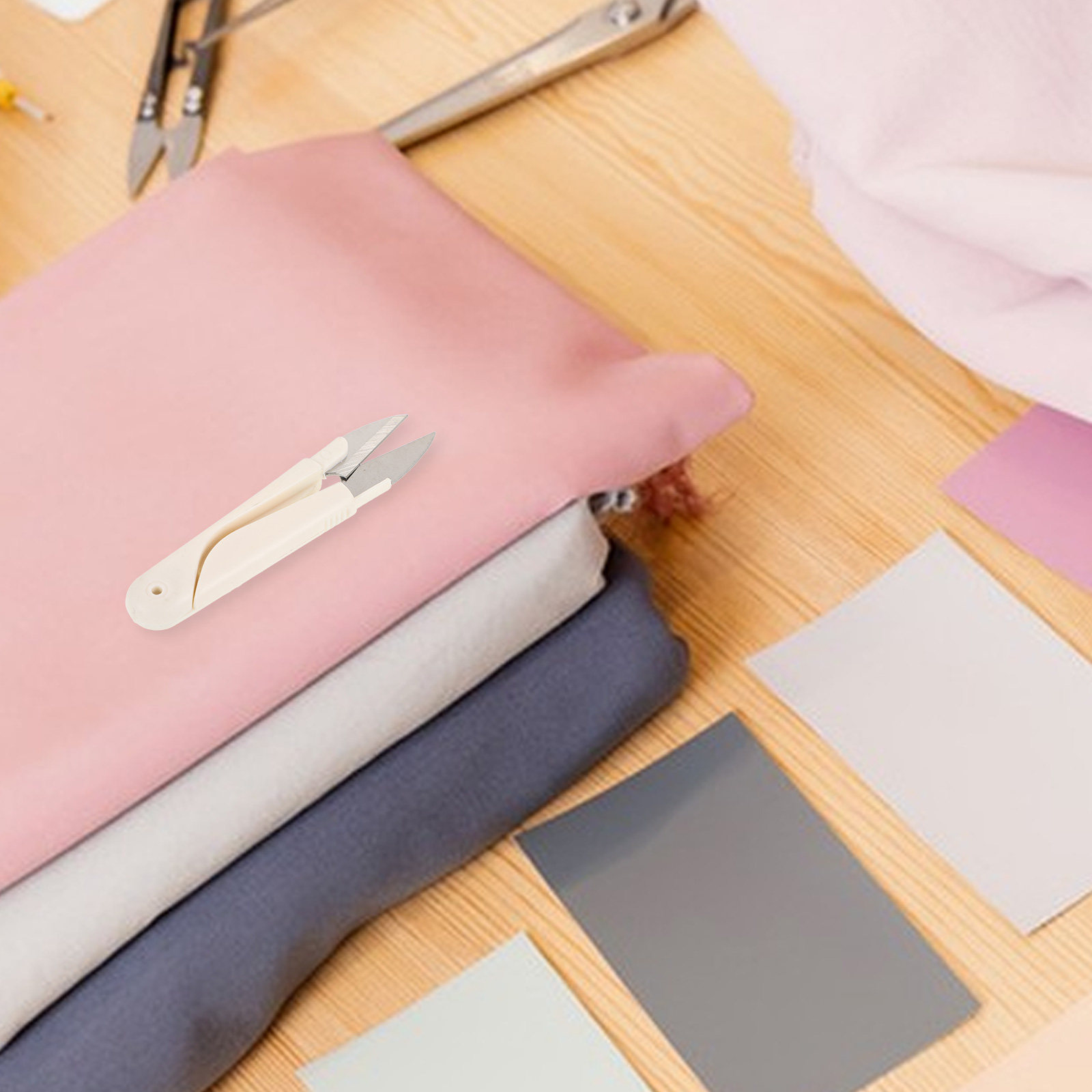 2個入り小型U字型裁縫はさみ、キャップ付きポータブル裁縫道具 - Embroidery Scissors Small のレビューと価格