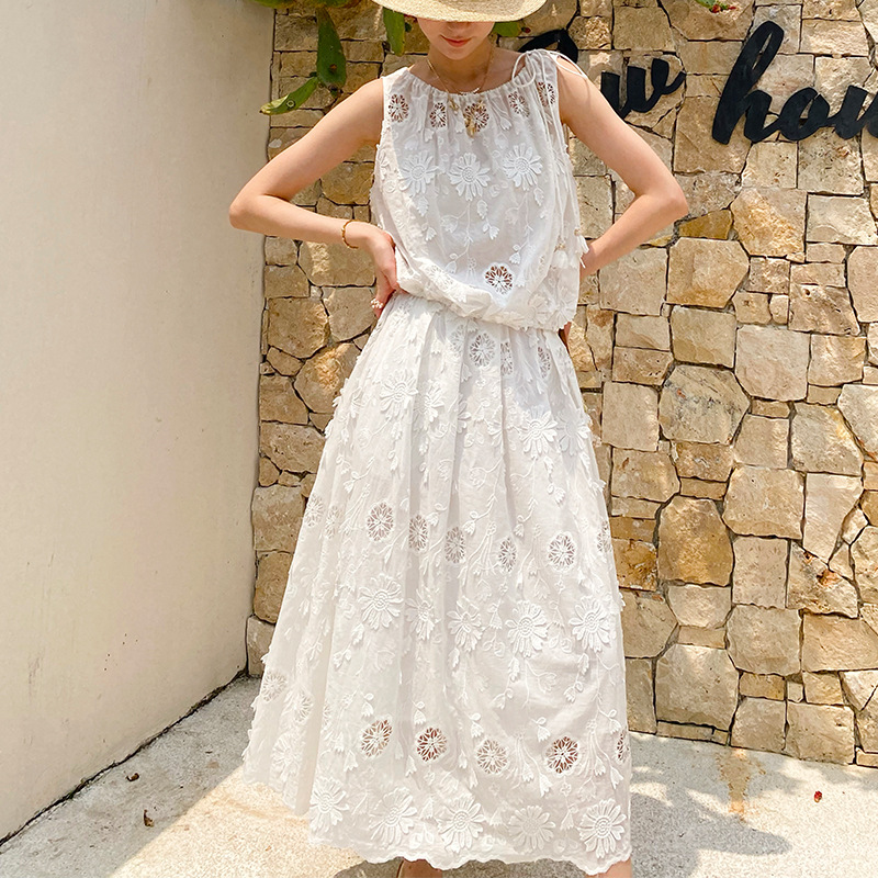 フレンチスタイルボヘミアン刺繍ブラウスシャツ白綿女性ノースリ - Embroidery Eyelet のレビューと価格